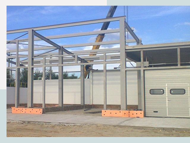 Строительство автосервисов от СтальСтрой-Хмк по цене 622 руб.